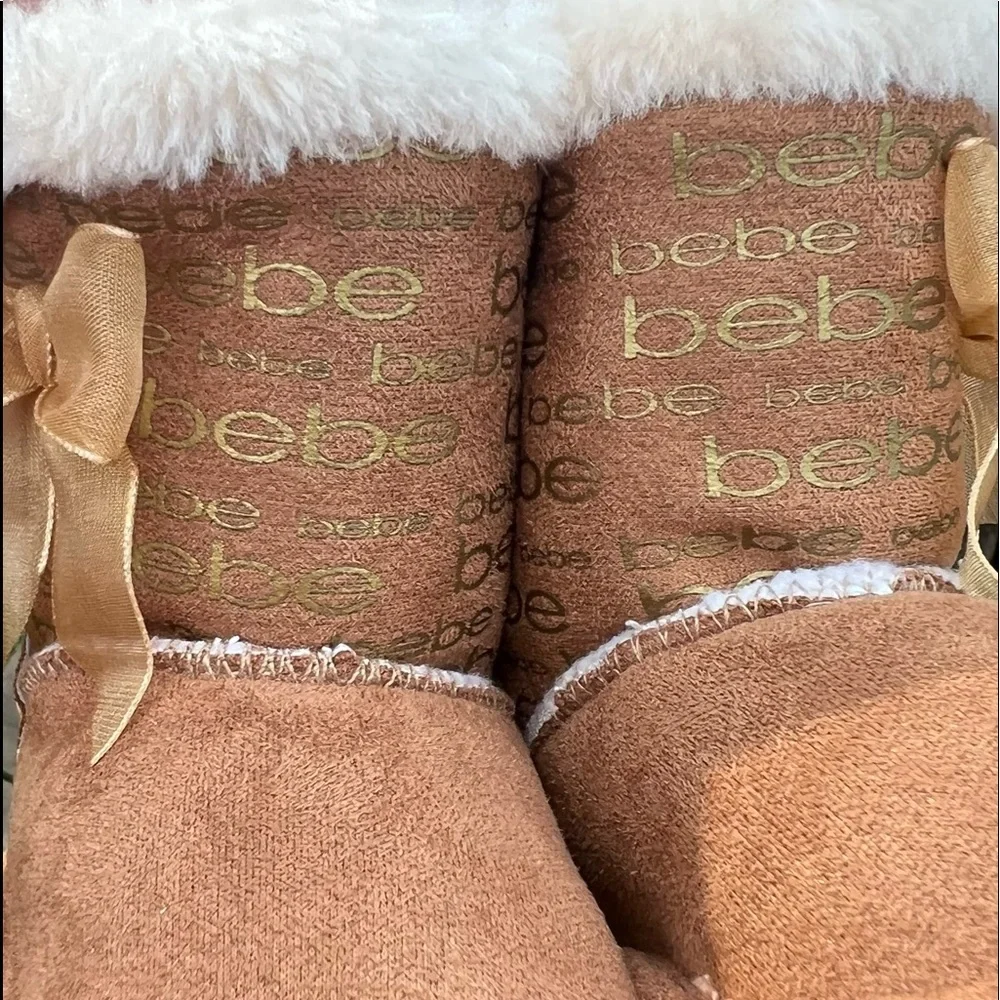 - Bebe Infant Sherpa Bow Boot SZ 1! LIKE NEW!